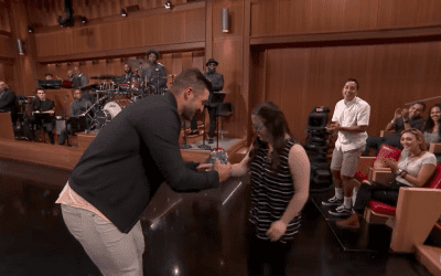 Tim Tebow Gives Corsage to Prom Date on The Tonight Show